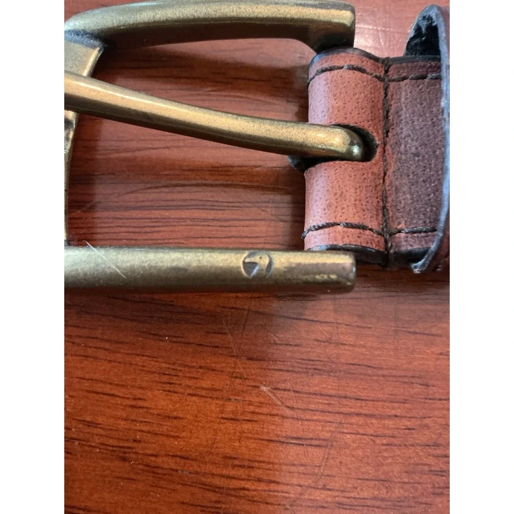 DUCK HEAD Mens Brown Leather Solid Brass Buckle Belt Size 42/105
